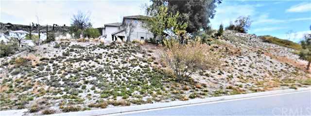 5 bedrooms Homes for Sale - 13011 Sycamore Ln, Yucaipa, CA 